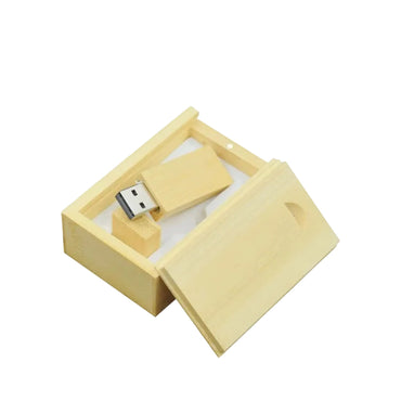 USB-Stick aus Holz mit echter Speicherkapazität