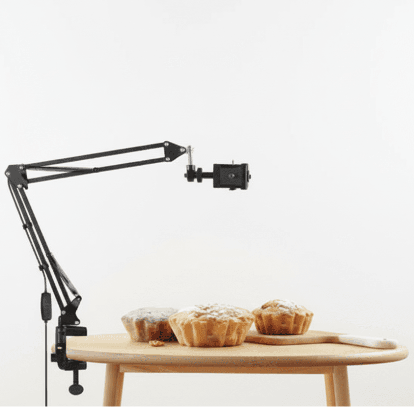Phone Live Streaming Stand with LED Light - #audiodevices - #datacarriers - #flashdrive -